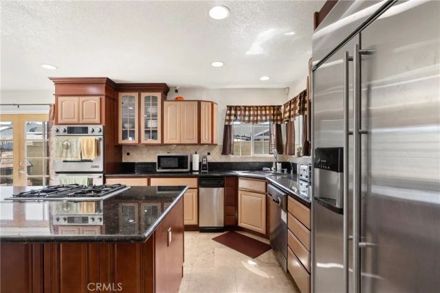 15951 Willett Lane, Huntington Beach, CA 92647
