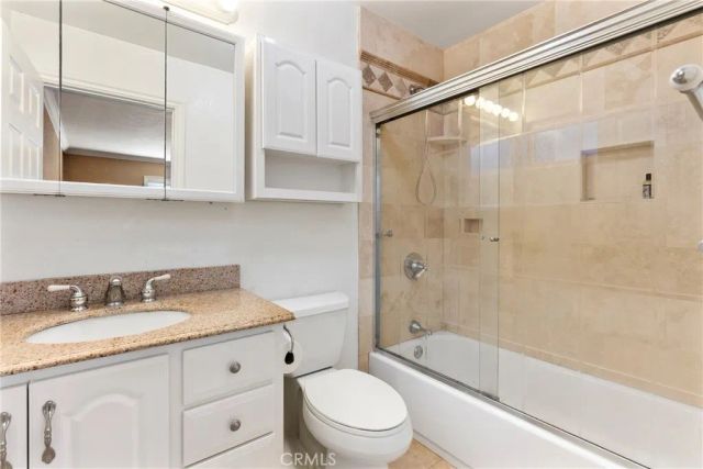 15951 Willett Lane, Huntington Beach, CA 92647