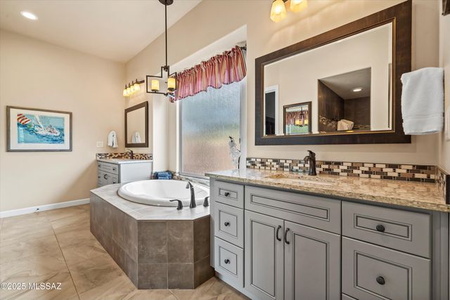 66220 E Mount Lemmon Lane, Tucson, AZ 85739