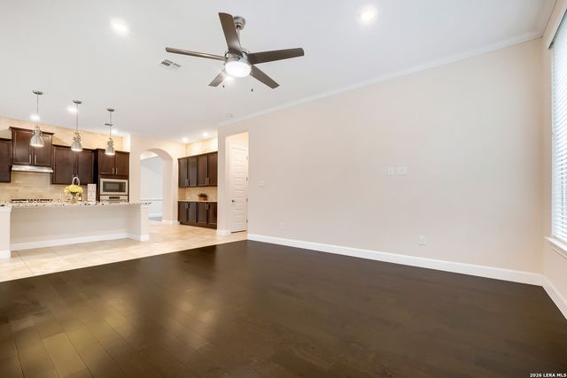10522 FAR REACHES LN, Helotes, TX 78023
