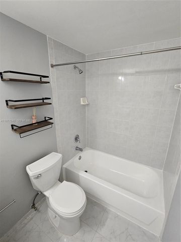 7847 SW 102nd Ln 7847, Miami, FL 33156