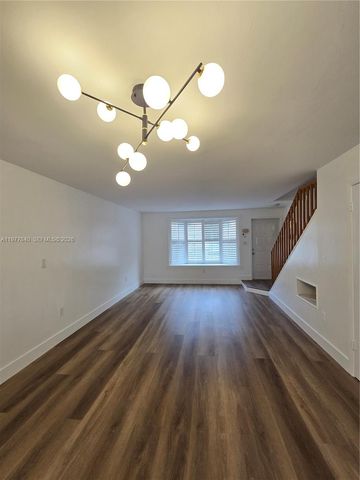 7847 SW 102nd Ln 7847, Miami, FL 33156