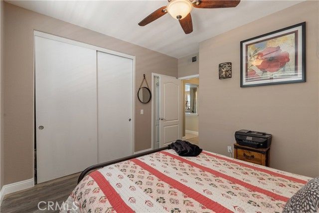 5142 Warner Ave 209, Huntington Beach, CA 92649