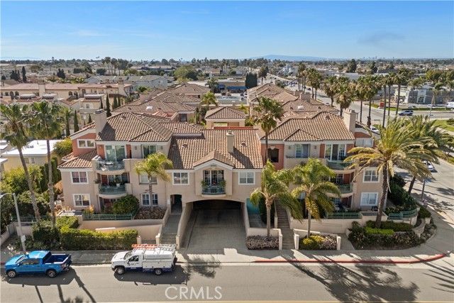 5142 Warner Ave 209, Huntington Beach, CA 92649