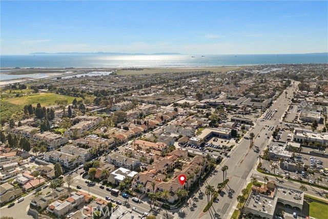 5142 Warner Ave 209, Huntington Beach, CA 92649