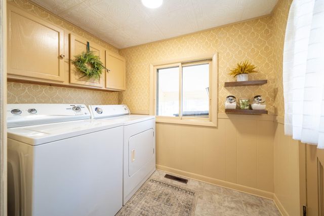 310 S Cross Street, Greenville, MI 48838