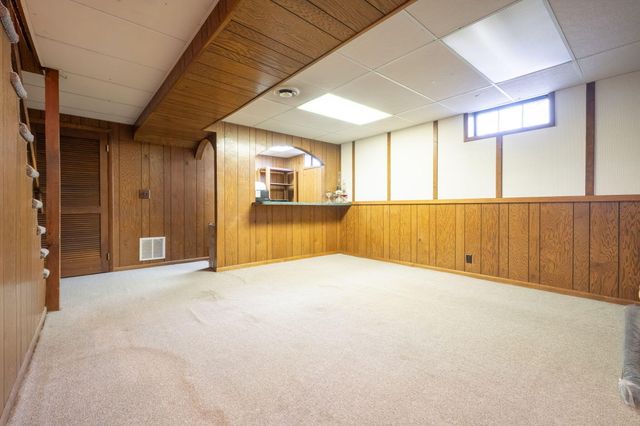 310 S Cross Street, Greenville, MI 48838