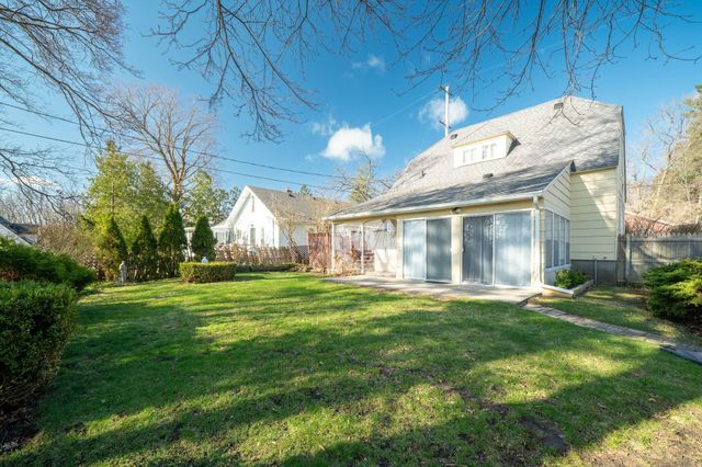310 S Cross Street, Greenville, MI 48838