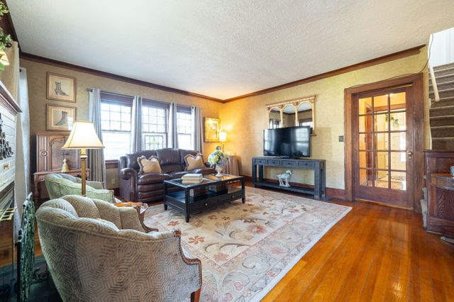 310 S Cross Street, Greenville, MI 48838