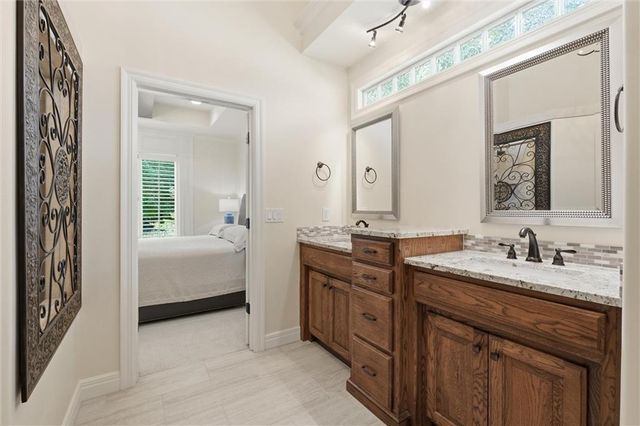8430 N Donnelly Court, Kansas City, MO 64157