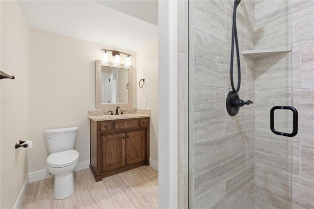 8430 N Donnelly Court, Kansas City, MO 64157