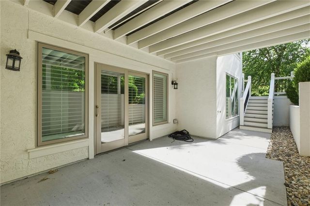 8430 N Donnelly Court, Kansas City, MO 64157