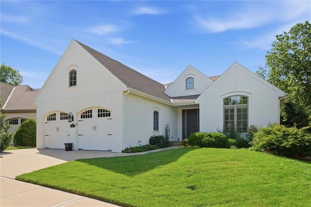 8430 N Donnelly Court, Kansas City, MO 64157