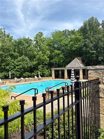 8430 N Donnelly Court, Kansas City, MO 64157