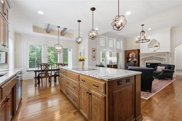 8430 N Donnelly Court, Kansas City, MO 64157
