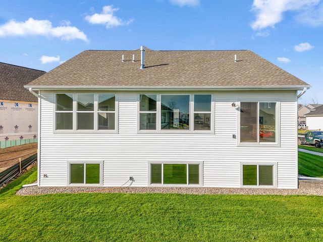 4890 127th Lane NE, Blaine, MN 55449