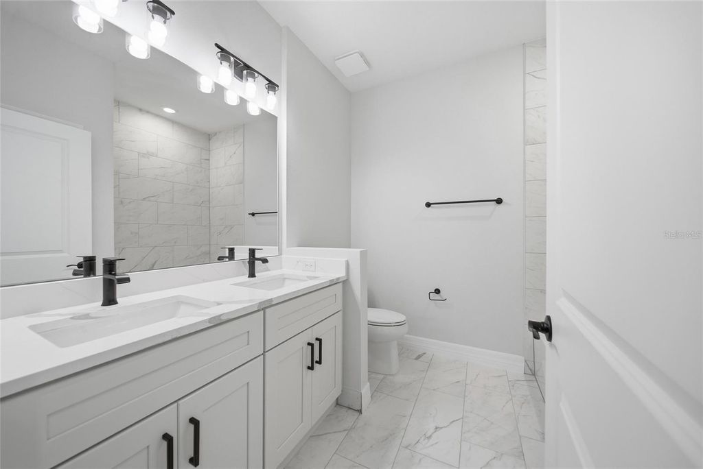 Image 23 of property listing at 6805 SW 132ND STREET, Ocala, FL 34473