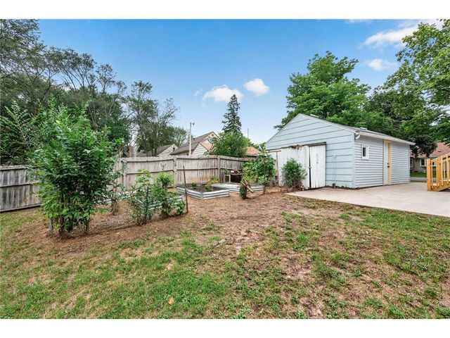 11 Edge Drive, Circle Pines, MN 55014