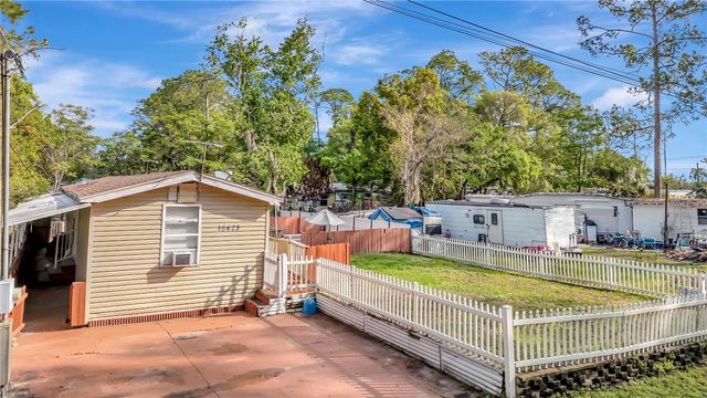 15423 NAVAHO TRAIL, Eustis, FL 32726