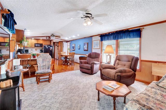 15423 NAVAHO TRAIL, Eustis, FL 32726