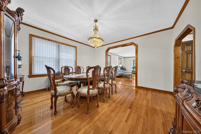 186-32 Avon Road, Jamaica Estates, NY 11432