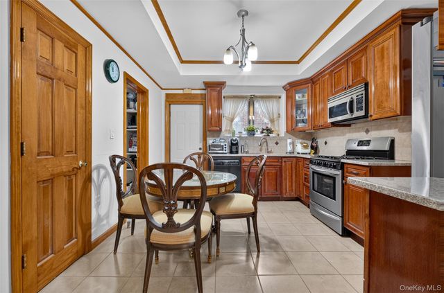 186-32 Avon Road, Jamaica Estates, NY 11432