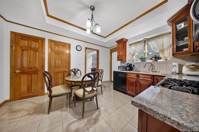 186-32 Avon Road, Jamaica Estates, NY 11432