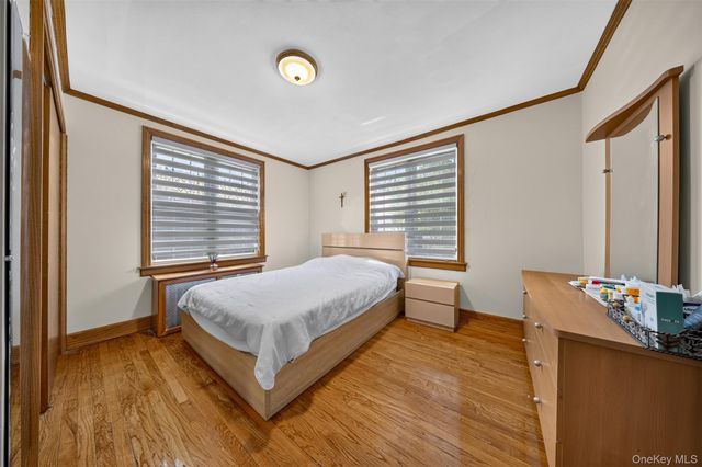 186-32 Avon Road, Jamaica Estates, NY 11432