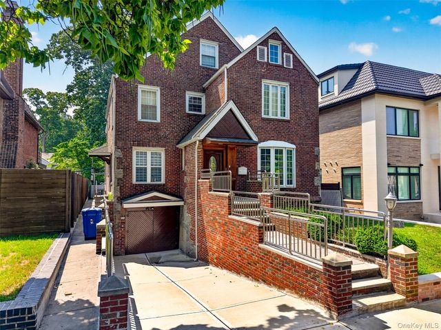 186-32 Avon Road, Jamaica Estates, NY 11432