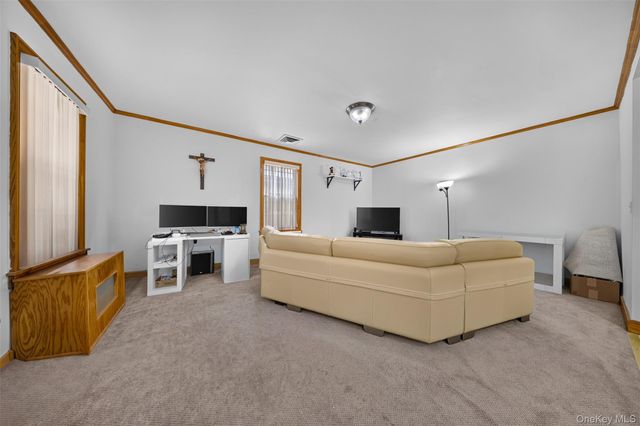 186-32 Avon Road, Jamaica Estates, NY 11432