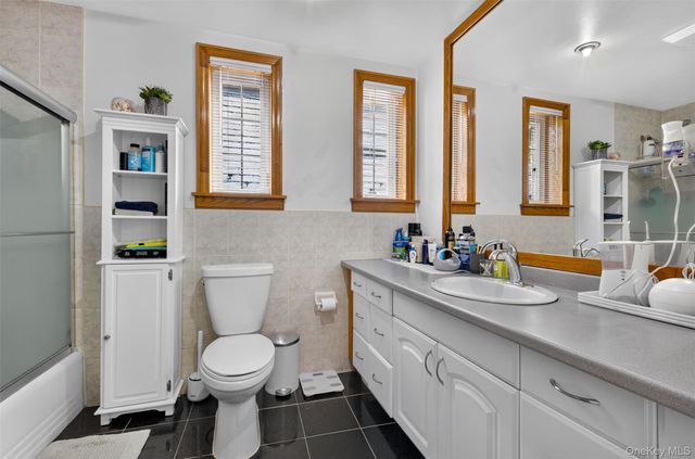 186-32 Avon Road, Jamaica Estates, NY 11432