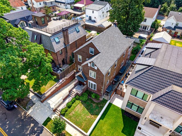 186-32 Avon Road, Jamaica Estates, NY 11432