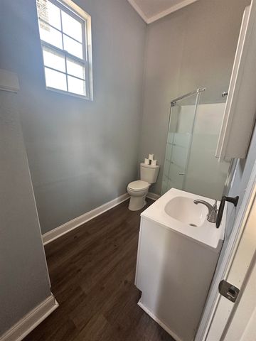 2030 Harold Court, Tallahassee, FL 32304