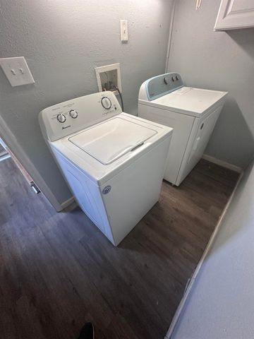 2030 Harold Court, Tallahassee, FL 32304