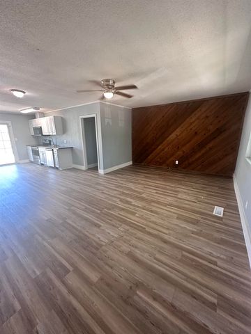 2030 Harold Court, Tallahassee, FL 32304