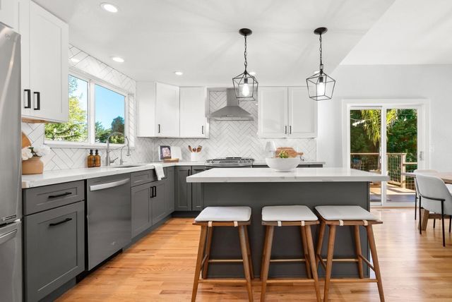 105 Dunsmuir Court, Aptos, CA 95003