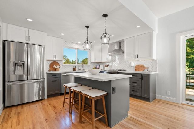 105 Dunsmuir Court, Aptos, CA 95003