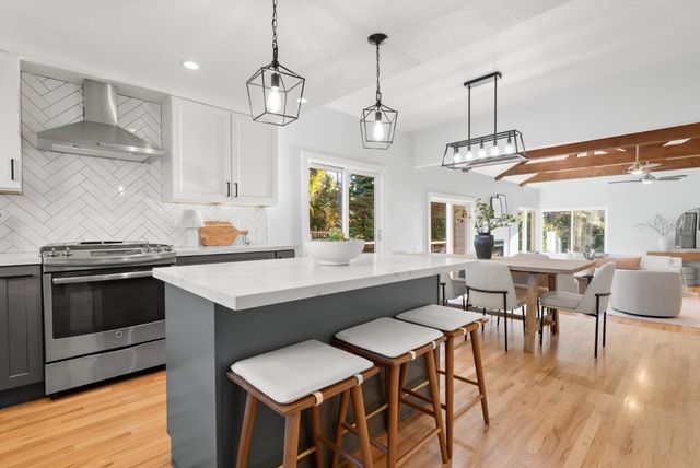 105 Dunsmuir Court, Aptos, CA 95003