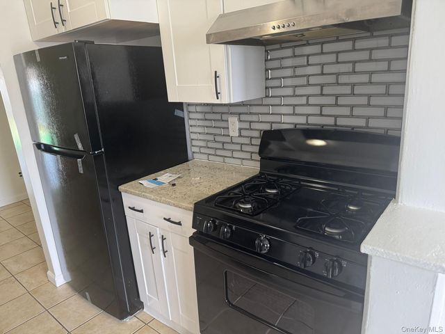126 Roosevelt Drive, West Haverstraw, NY 10993