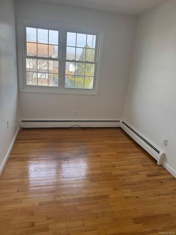 126 Roosevelt Drive, West Haverstraw, NY 10993