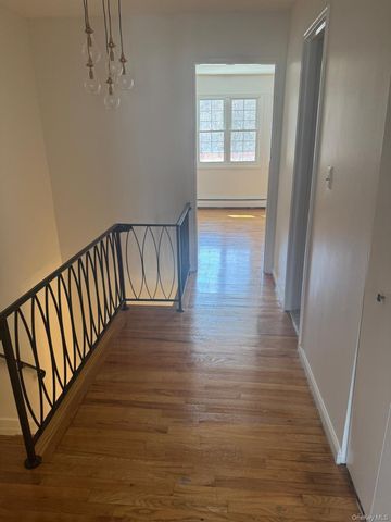 126 Roosevelt Drive, West Haverstraw, NY 10993