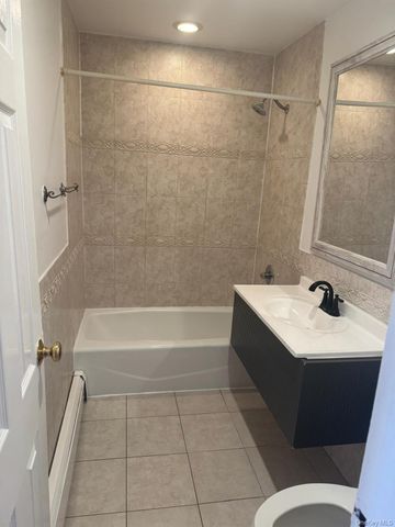 126 Roosevelt Drive, West Haverstraw, NY 10993