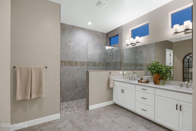 13354 E Fourr Ranch Place, Vail, AZ 85641