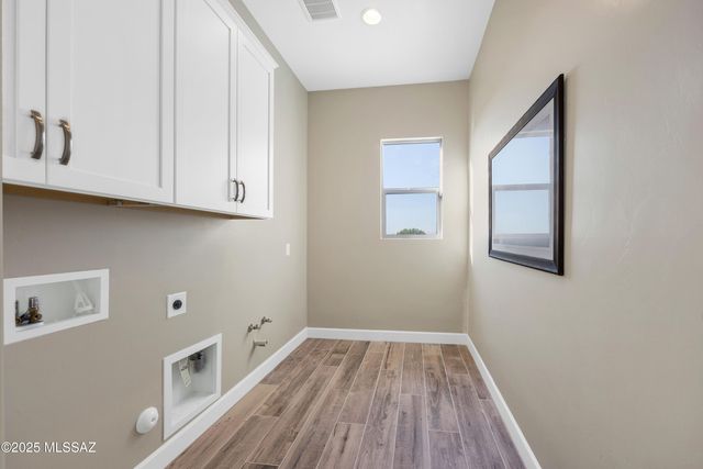 13354 E Fourr Ranch Place, Vail, AZ 85641
