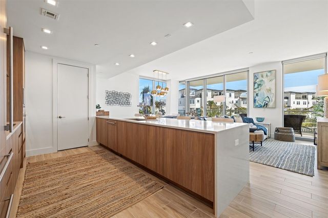 5120 MARINA WAY 2205, Tampa, FL 33611