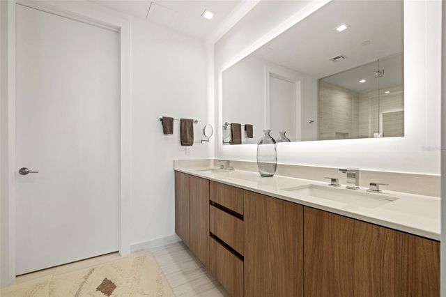 5120 MARINA WAY 2205, Tampa, FL 33611