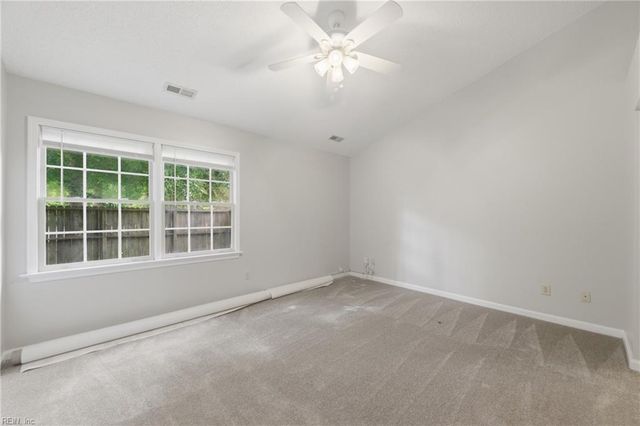 103 Songbird TRL, Yorktown, VA 23692