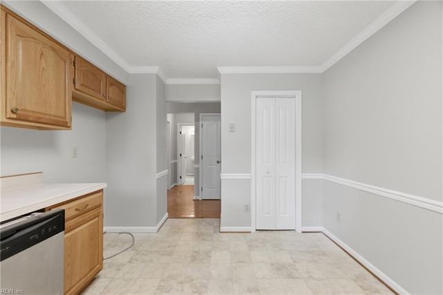 103 Songbird TRL, Yorktown, VA 23692