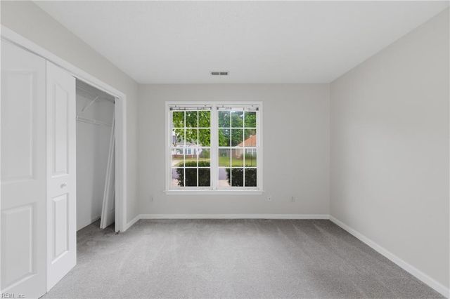 103 Songbird TRL, Yorktown, VA 23692