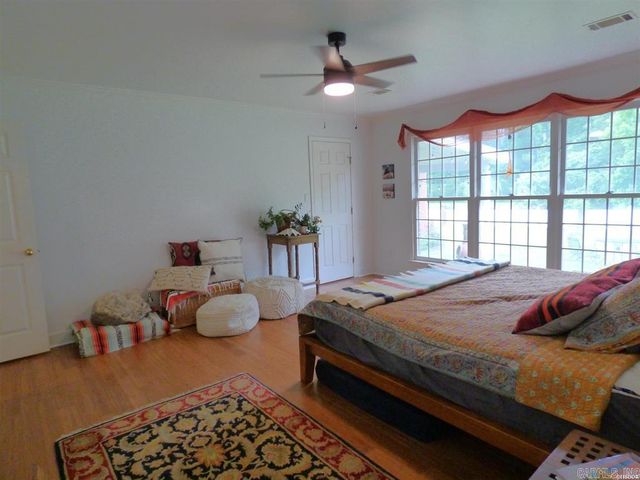 1410 Shady Grove Road, Hot Springs, AR 71901